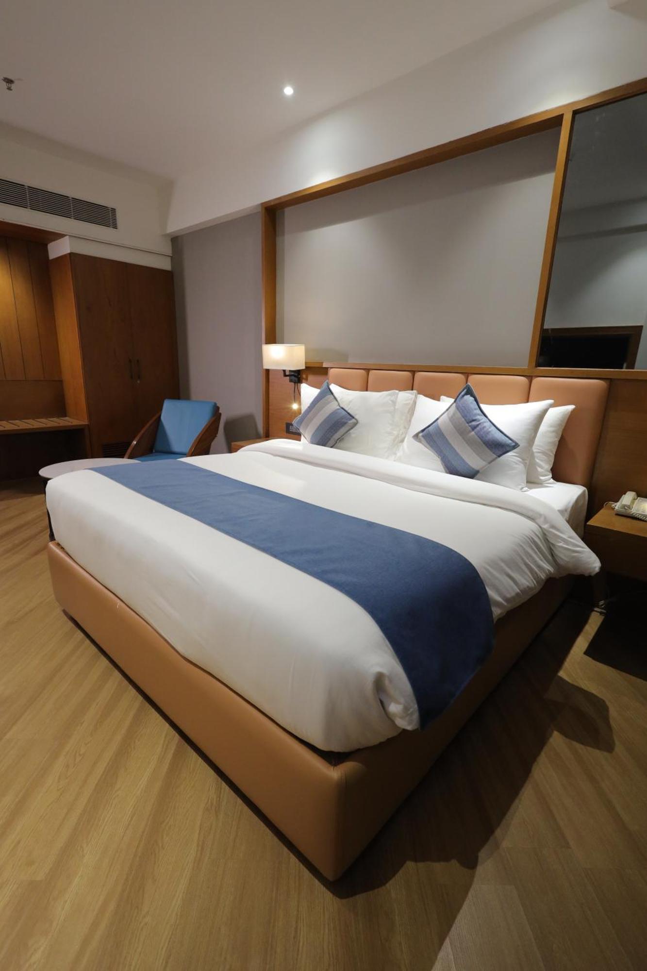 Ramada Encore By Wyndham Viramgam Ngoại thất bức ảnh