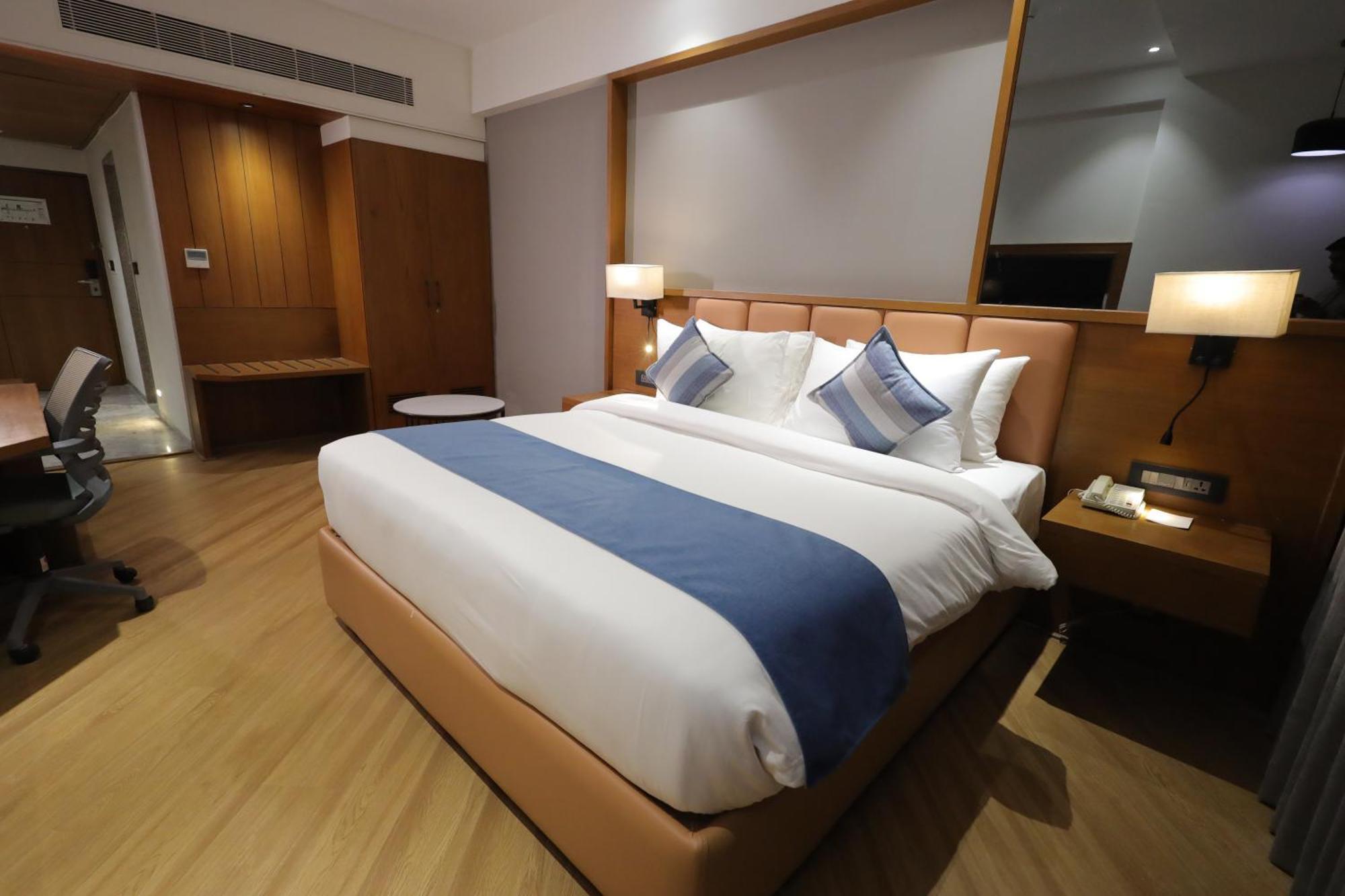 Ramada Encore By Wyndham Viramgam Ngoại thất bức ảnh
