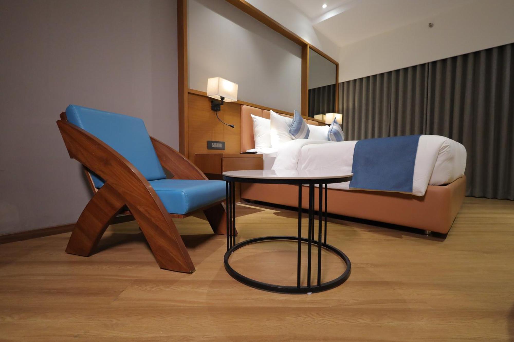 Ramada Encore By Wyndham Viramgam Ngoại thất bức ảnh